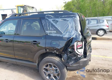 2022 Ford Bronco Sport Badlands из США, поврежденный, VIN 3FMCR9D95NRD81024